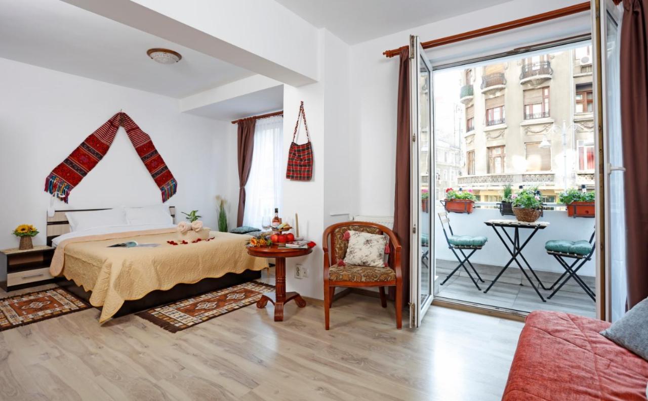 Traditional Romanian Apartments Bucharest Exterior photo