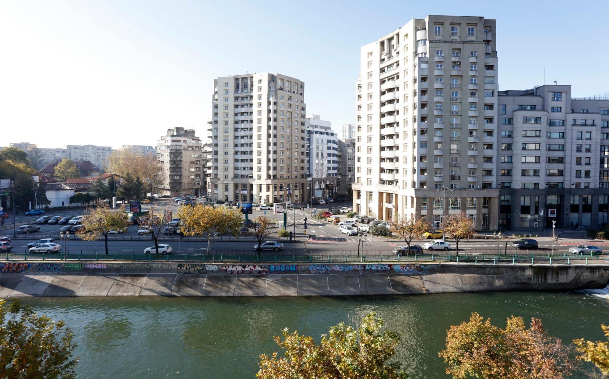 Traditional Romanian Apartments Bucharest Exterior photo